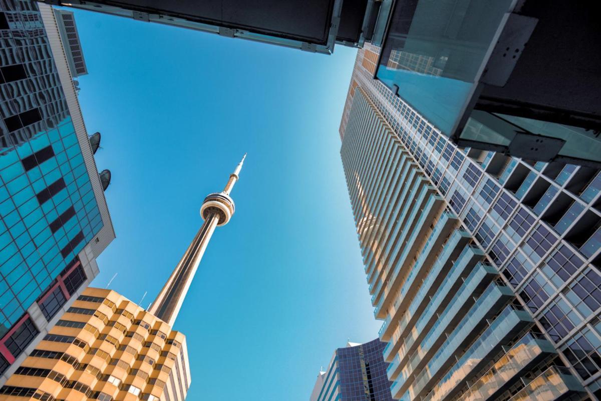 Skyline Suites - Walk To Mtcc, Acc, Rogers Centre & Entertainment District Toronto Eksteriør billede