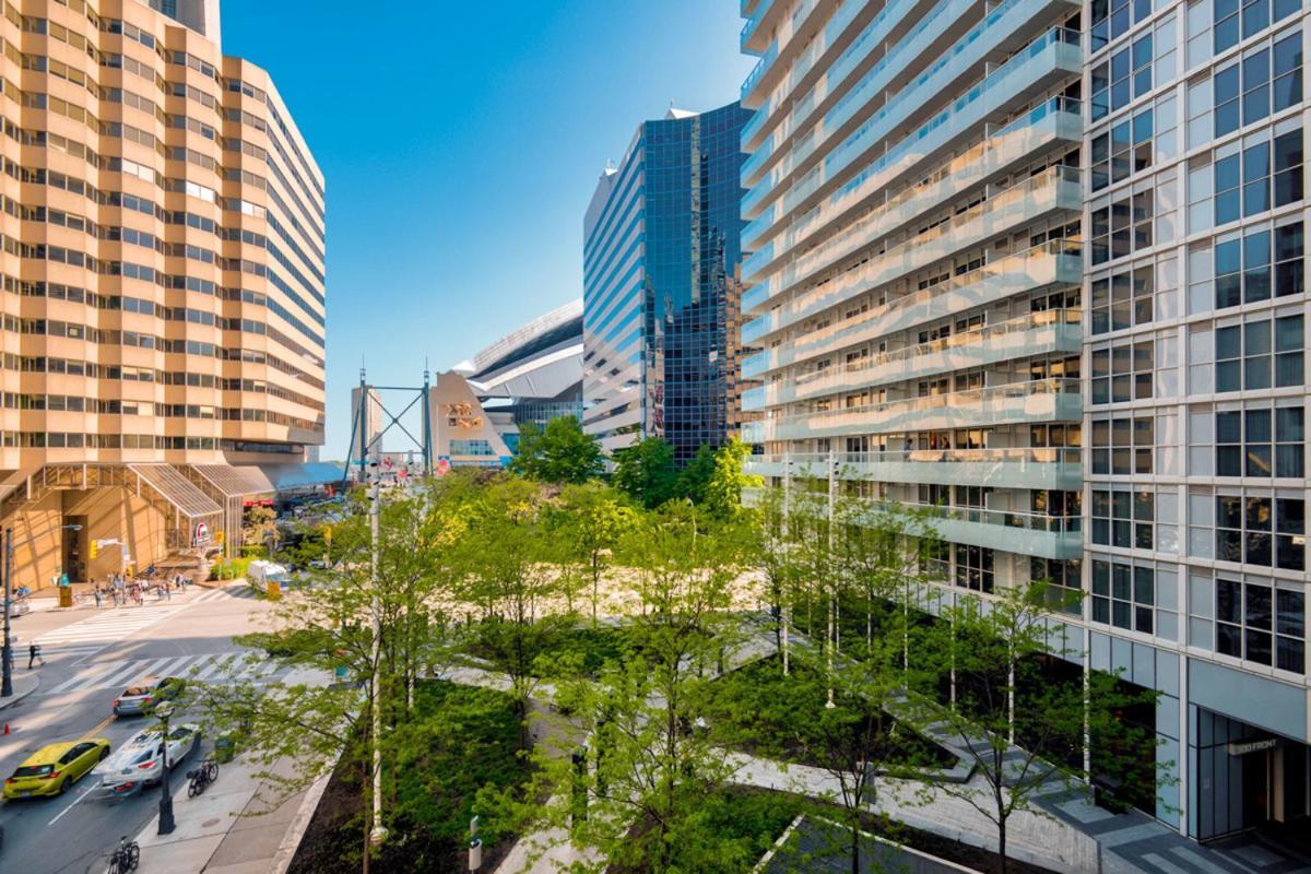 Skyline Suites - Walk To Mtcc, Acc, Rogers Centre & Entertainment District Toronto Eksteriør billede